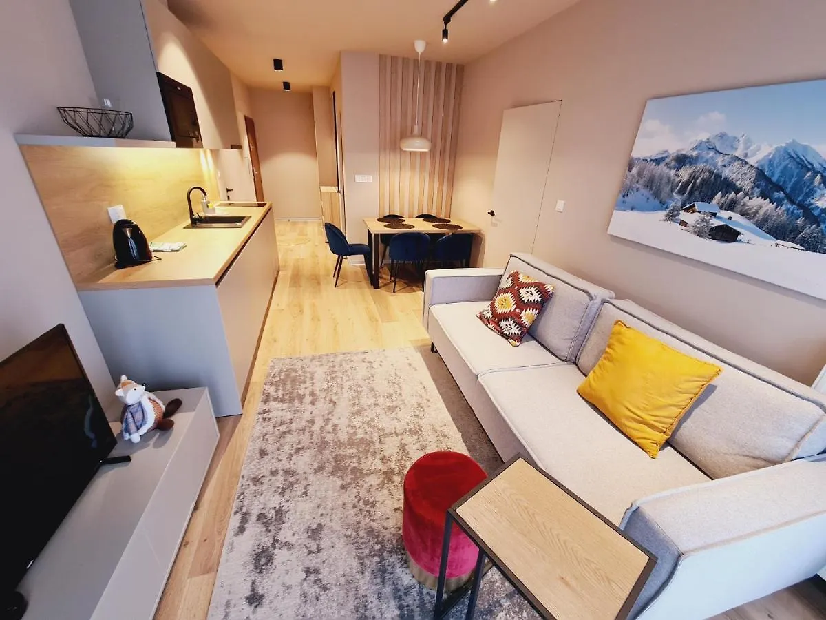 Apartament D2 Karpatia - 5D Apartamenty contacts